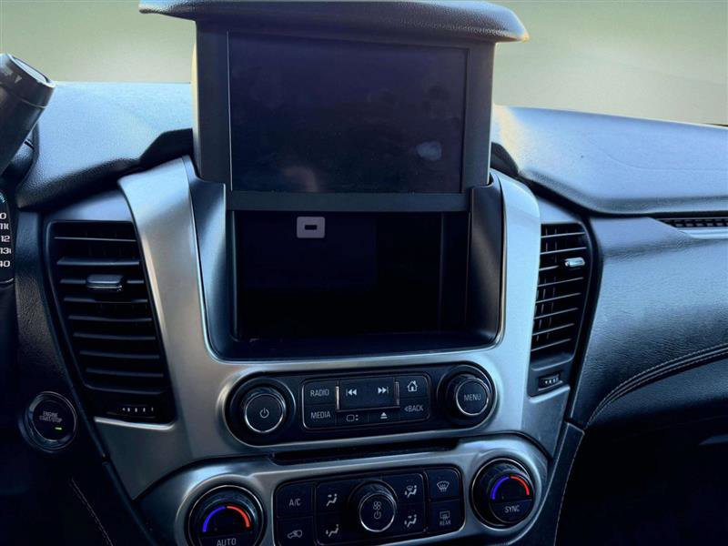 Used 2017 Chevrolet Suburban Premier image 32