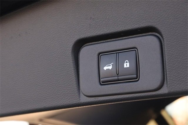 Certified 2024 Nissan Rogue SL w/ SL Premium Package image 8