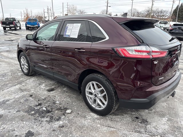 Used 2024 Ford Edge SEL w/ Convenience Package image 17