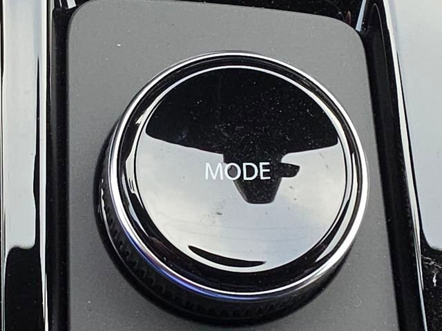 New 2026 Chevrolet Equinox ACTIV w/ Convenience Package III image 16