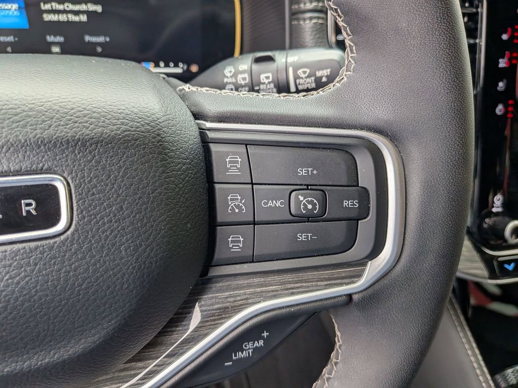 Used 2022 Jeep Wagoneer Series II w/ Convenience Group I image 17