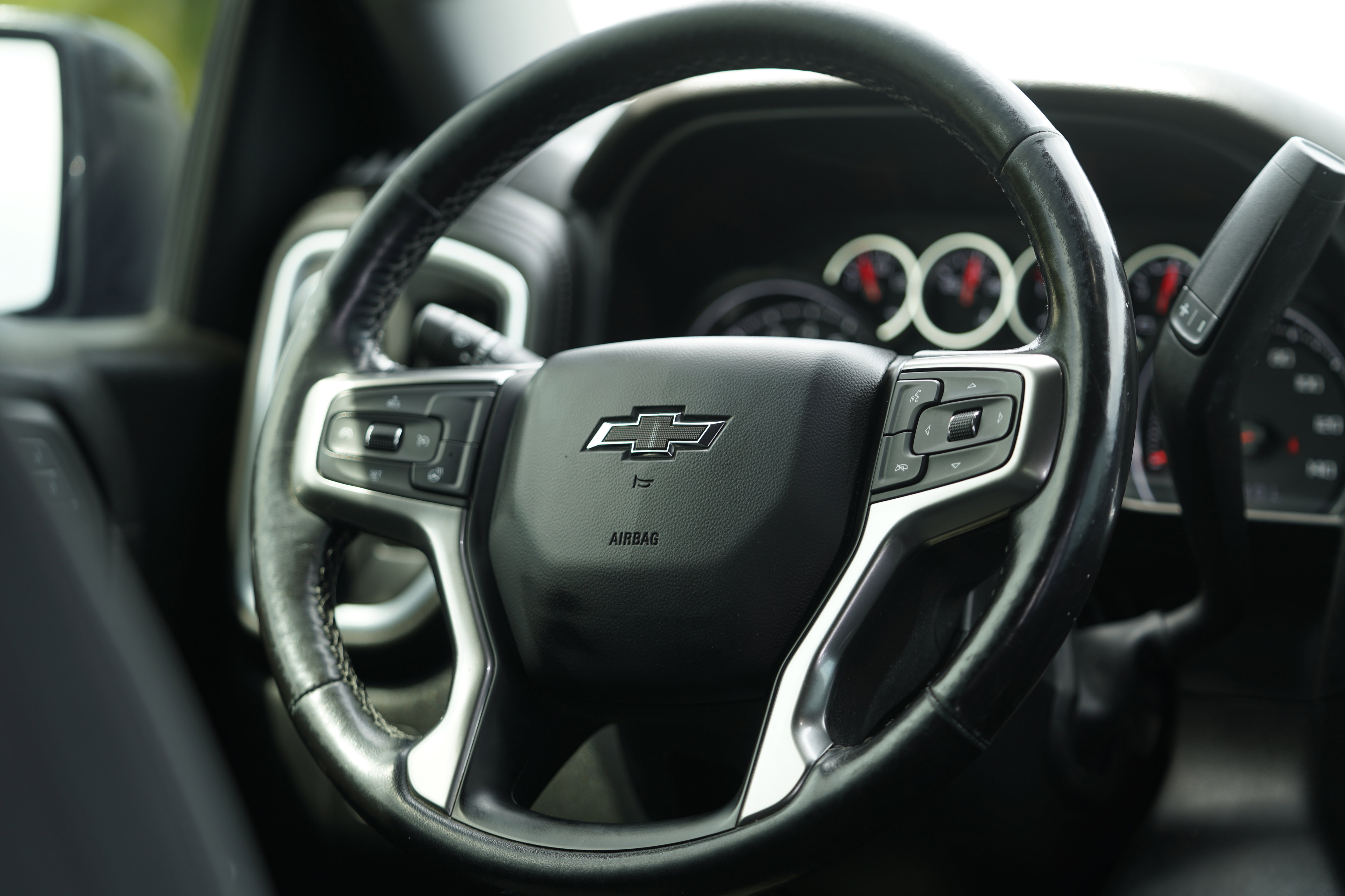 Used 2021 Chevrolet Silverado 1500 RST AWD/4WD image 18