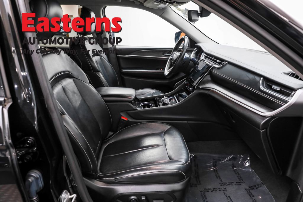 Used 2021 Jeep Grand Cherokee L Limited image 23