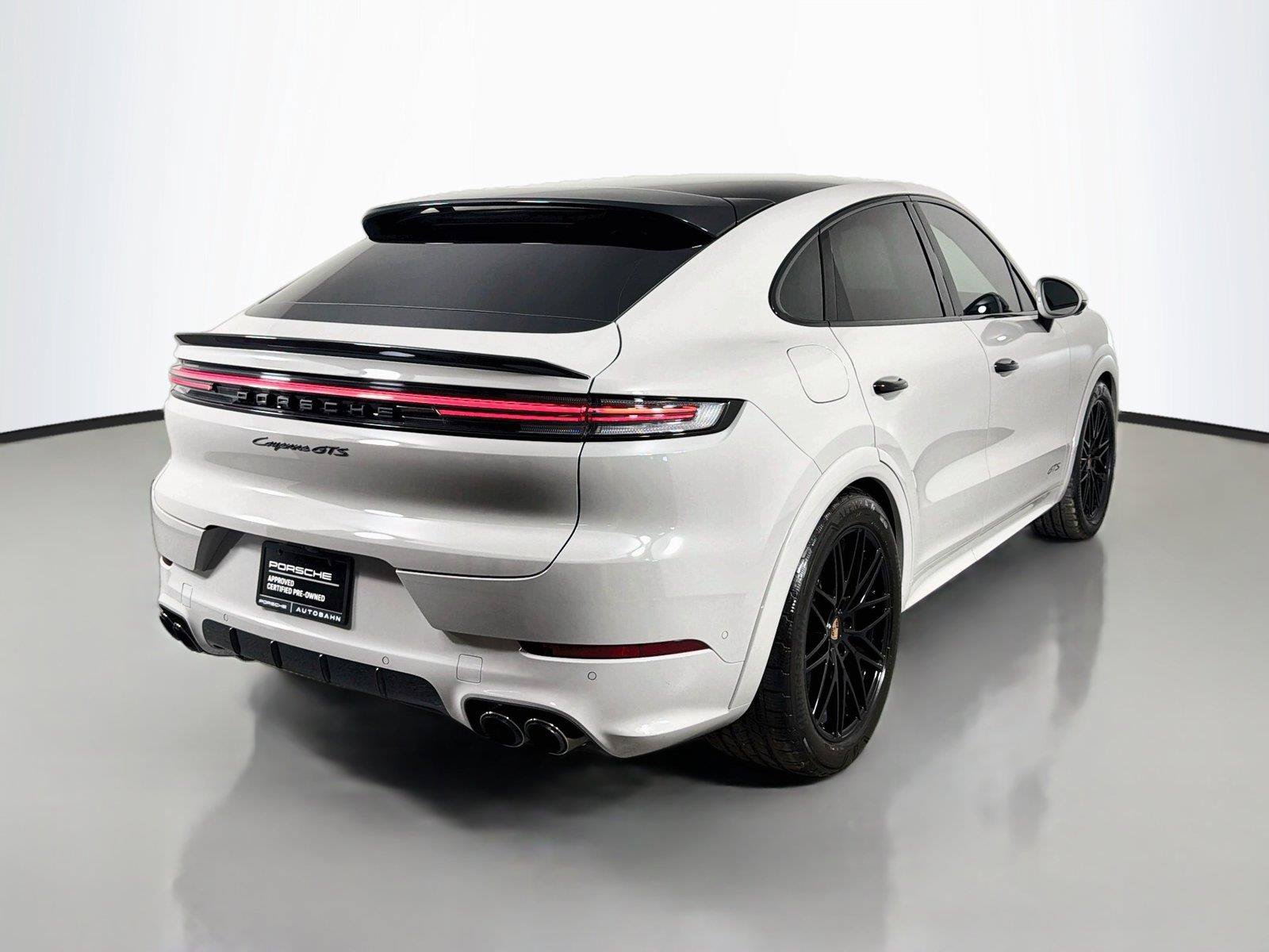Used 2026 Porsche Cayenne GTS AWD/4WD image 7