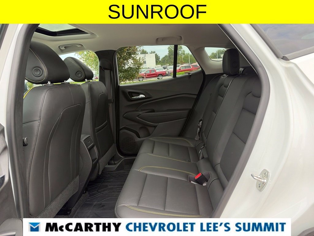 Used 2025 Chevrolet Trax ACTIV w/ Sunroof Package FWD image 40