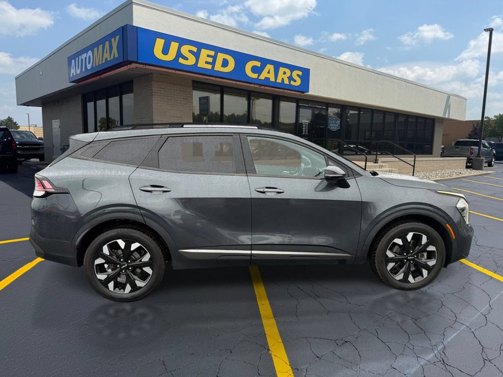 Used 2023 Kia Sportage X-Line w/ X-Line Premium Package AWD/4WD image 2