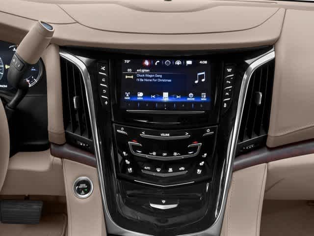 Used 2018 Cadillac Escalade Platinum AWD/4WD image 13