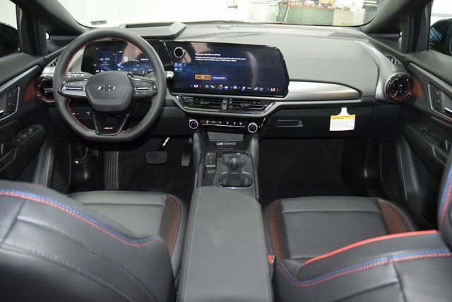 New 2025 Chevrolet Equinox EV RS w/ Convenience Package II image 30