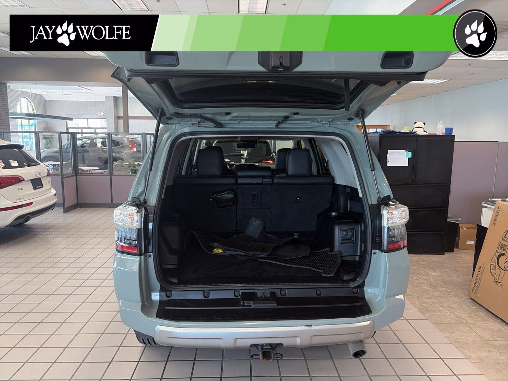 Used 2022 Toyota 4Runner TRD Off-Road Premium w/ TRD Black Wheel Package (TMS) AWD/4WD image 13