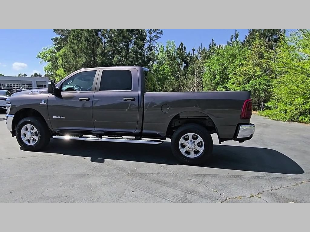 New 2026 RAM 3500 Big Horn AWD/4WD image 27