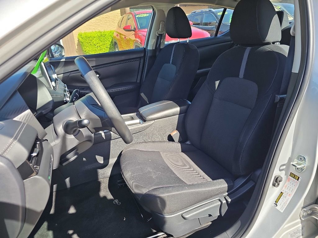 Used 2023 Nissan Sentra SV image 12