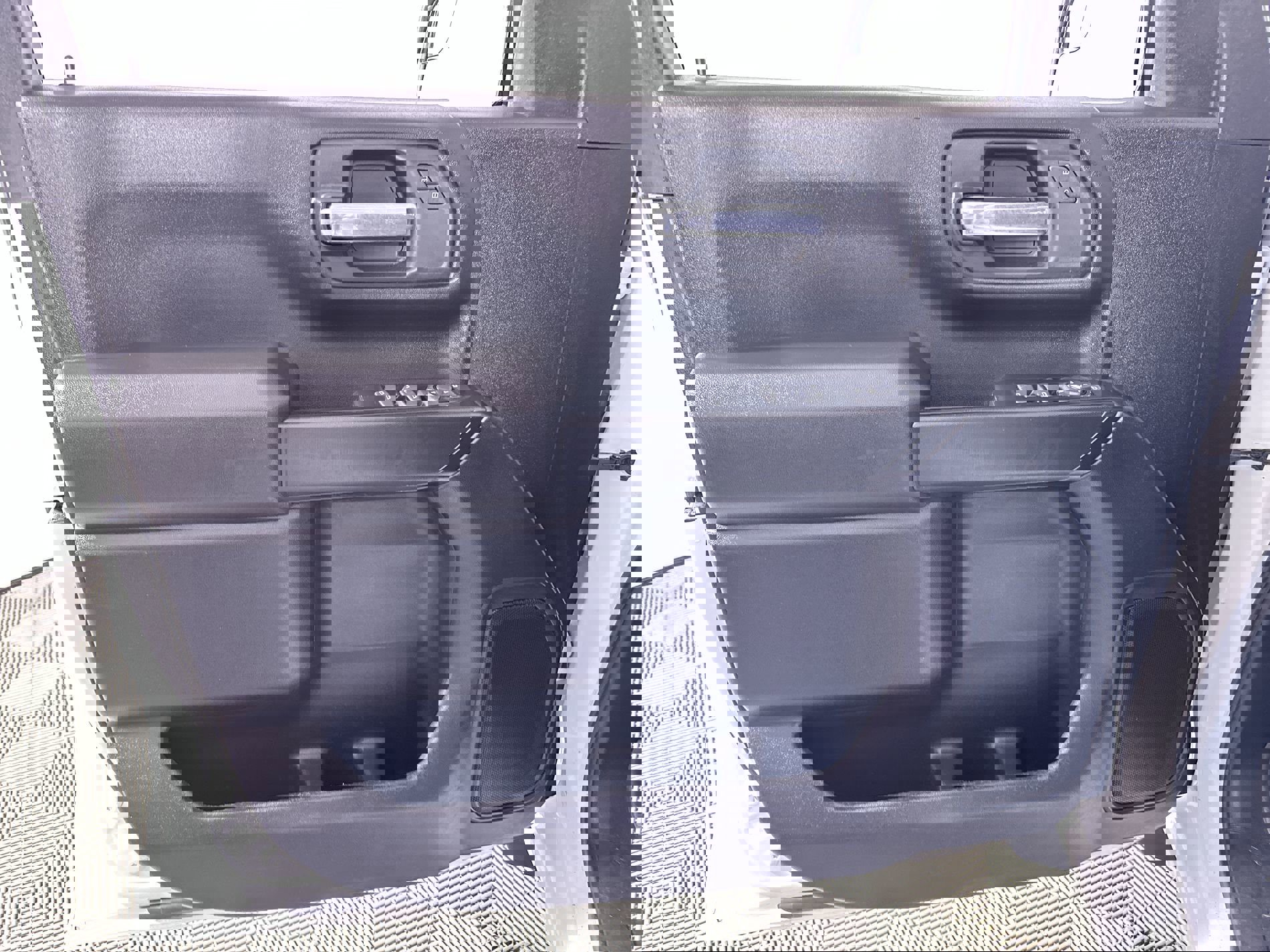 Used 2023 Chevrolet Silverado 1500 Custom image 59