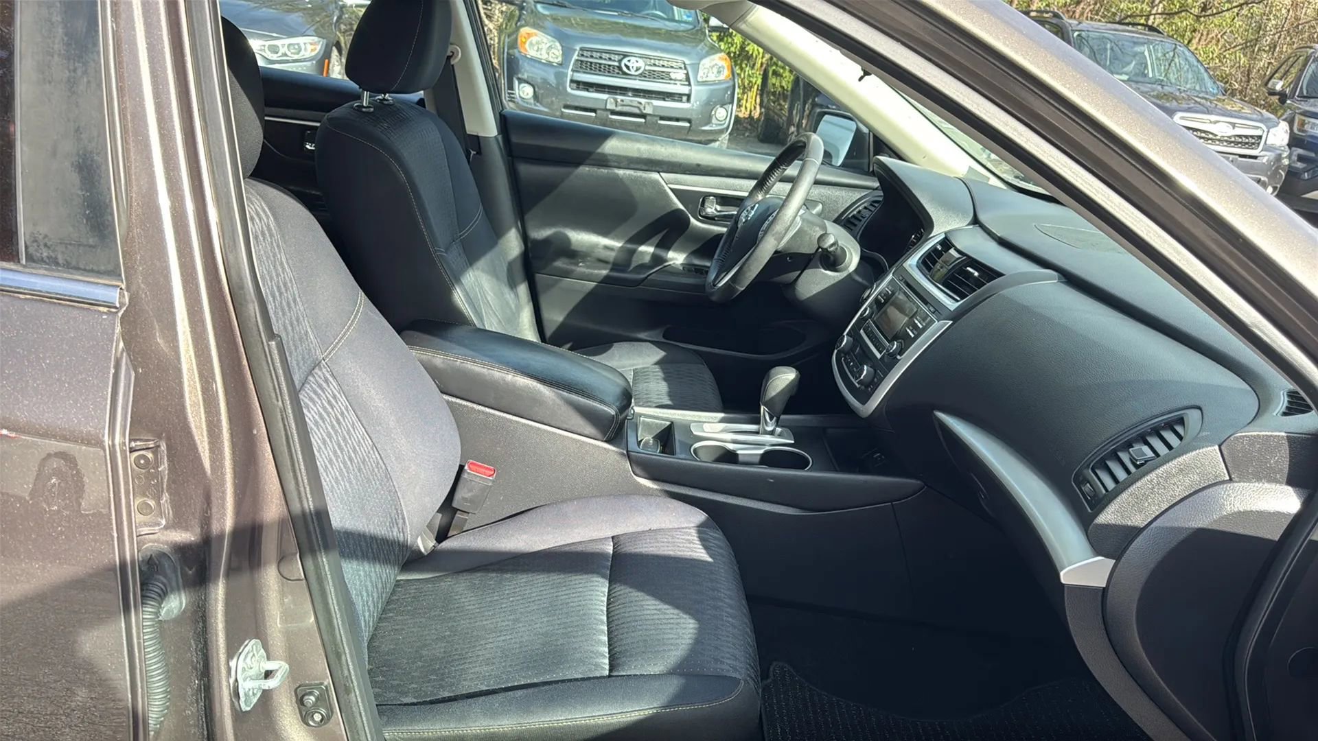 Used 2017 Nissan Altima 2.5 SV image 12