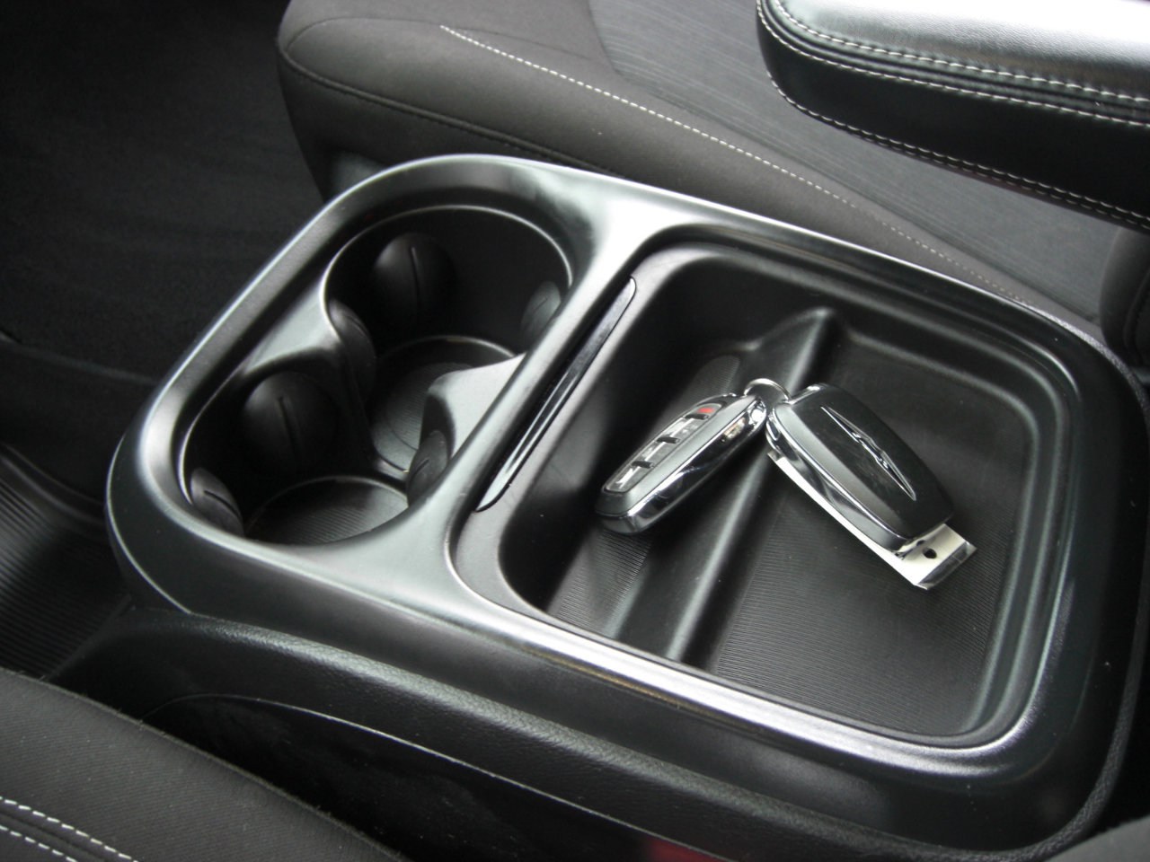 Used 2021 Chrysler Pacifica Touring w/ S Appearance Package image 9