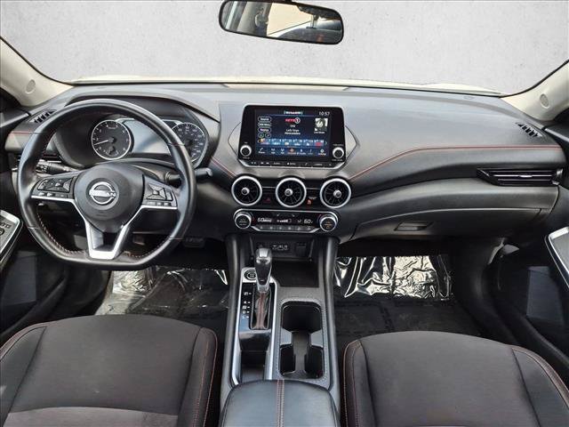 Used 2025 Nissan Sentra SR FWD image 17