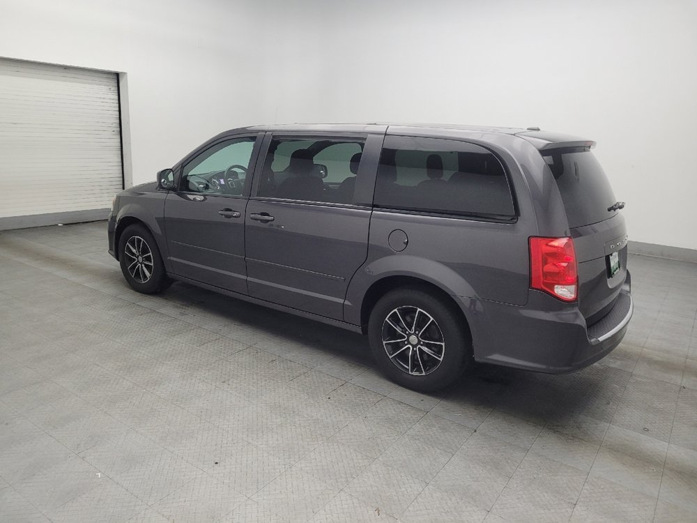 Used 2017 Dodge Grand Caravan GT FWD image 3