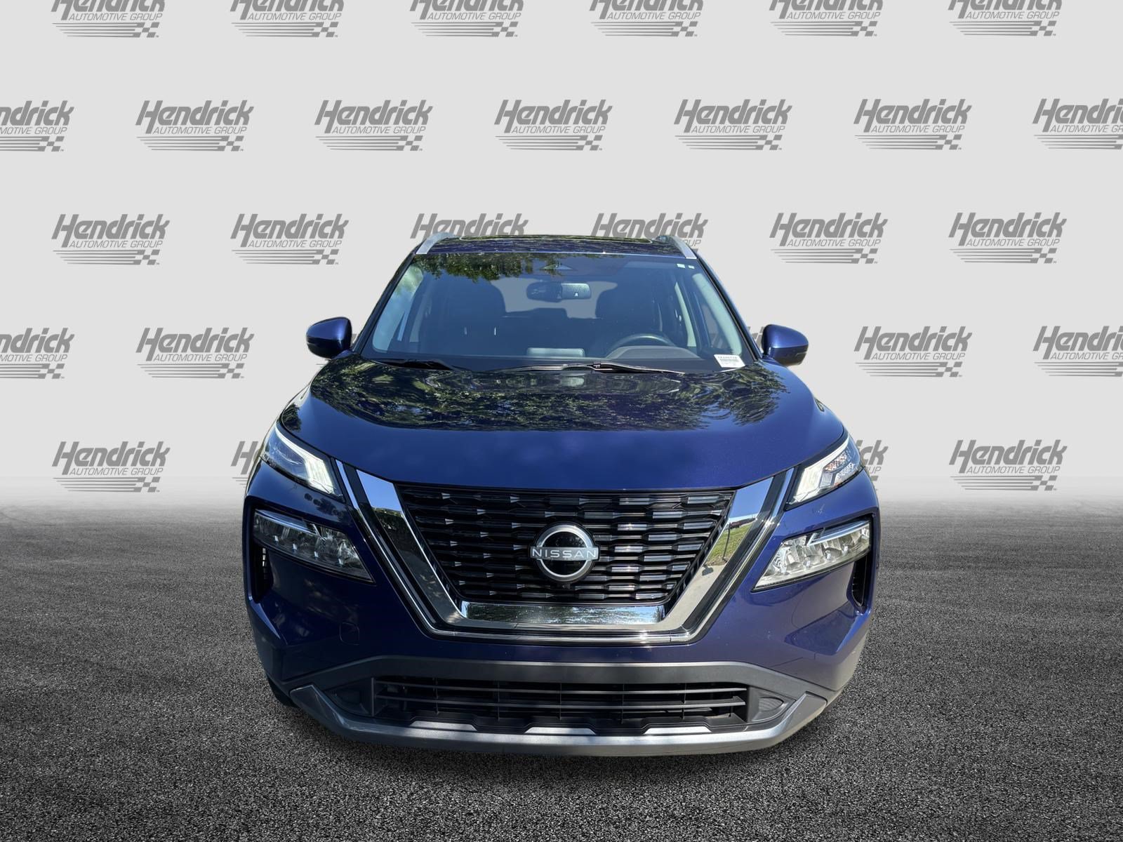 Used 2023 Nissan Rogue SL FWD image 3
