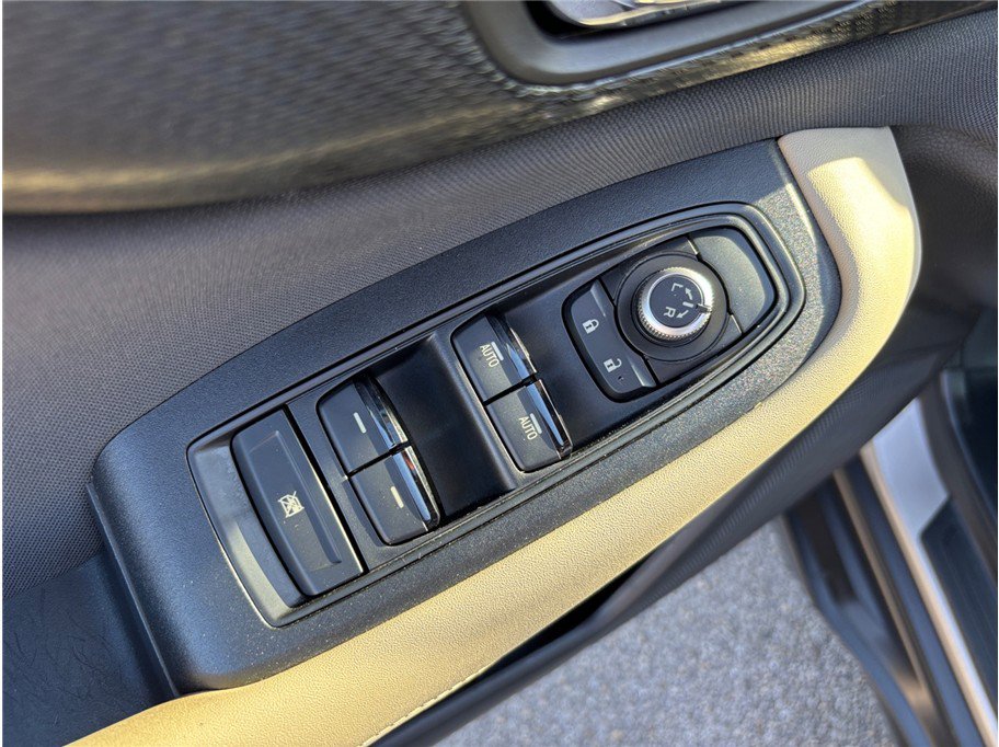 Used 2020 Subaru Outback Premium image 19