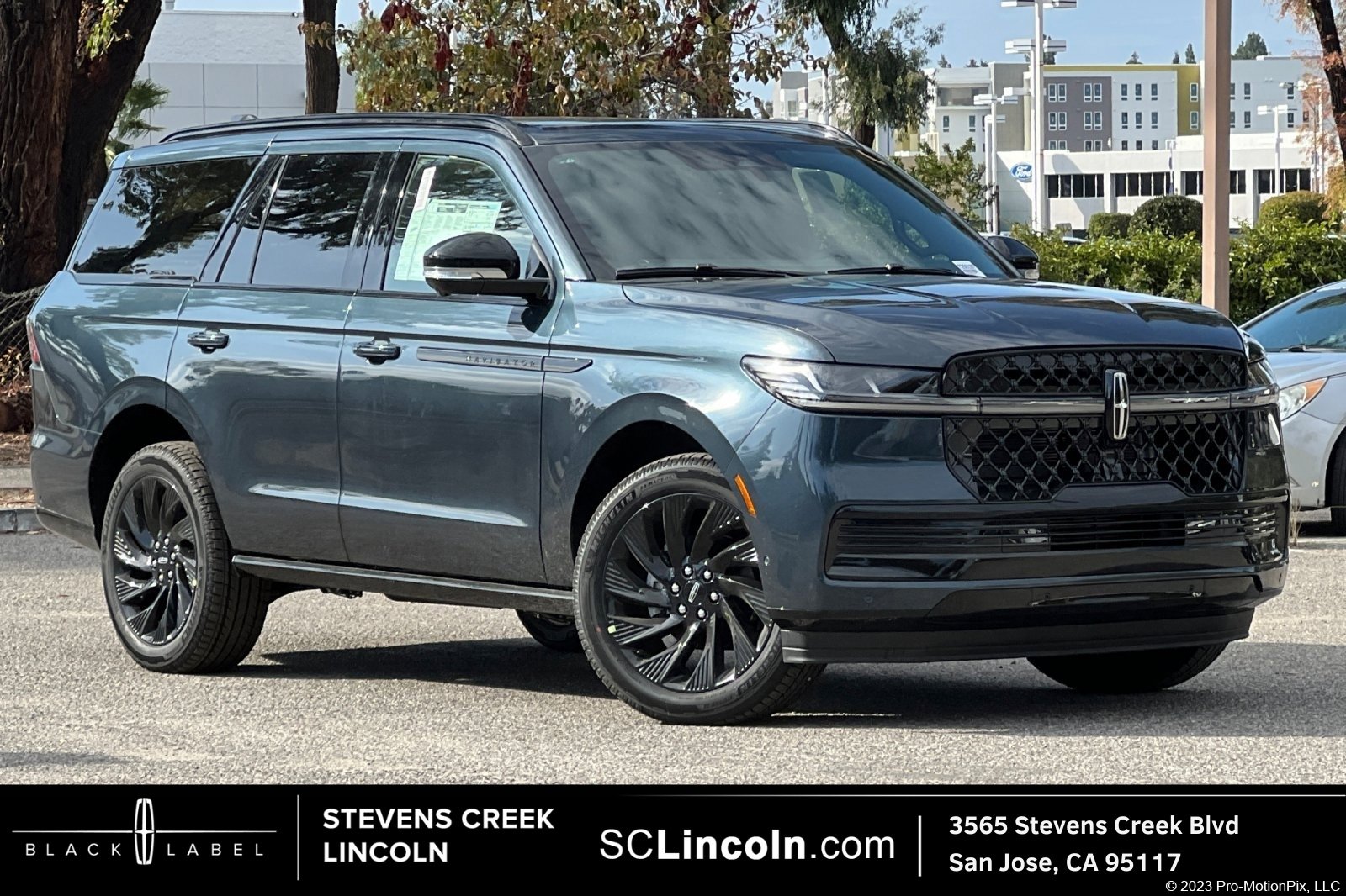 New 2025 Lincoln Navigator Reserve