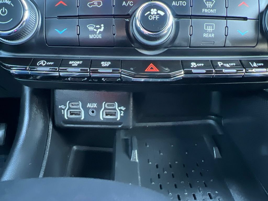 Used 2025 Dodge Durango GT AWD/4WD image 65