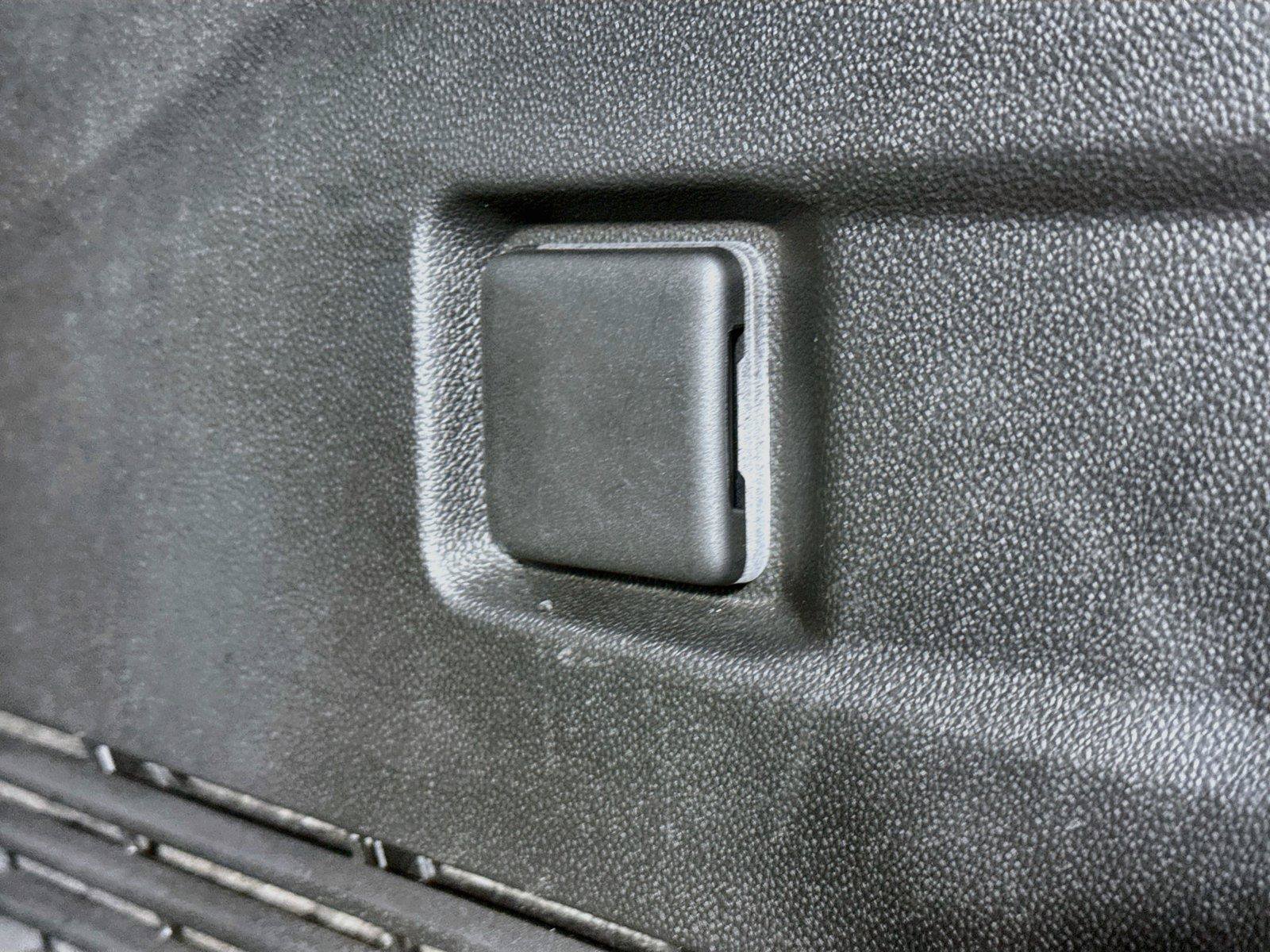 Used 2025 Chevrolet Tahoe LT RWD image 37
