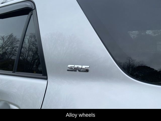 Used 2017 Toyota 4Runner SR5 image 11