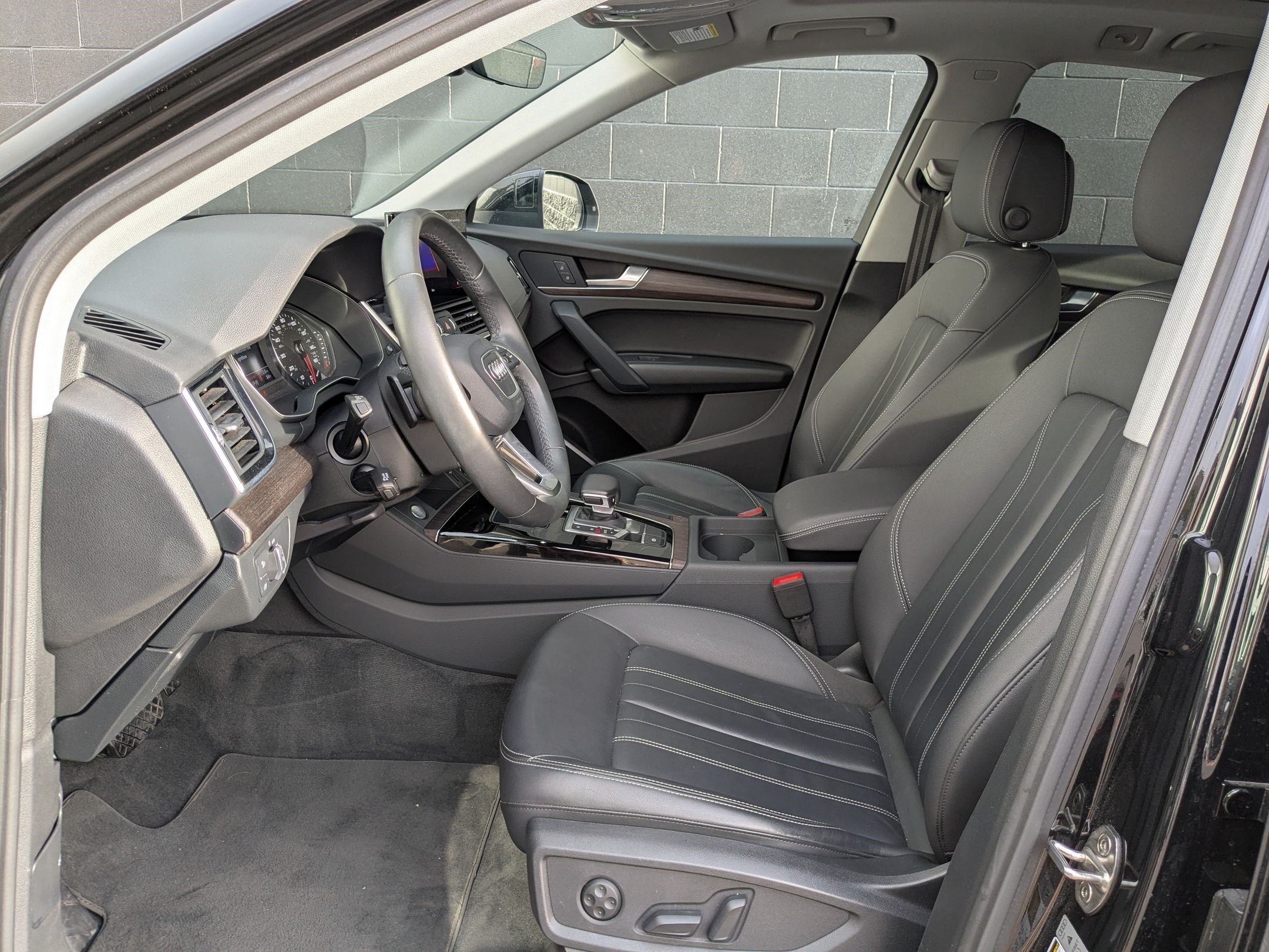 Certified 2023 Audi Q5 2.0T Premium w/ Convenience Package AWD/4WD image 15