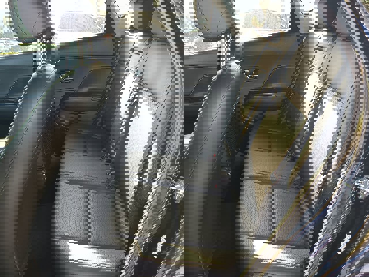 Used 2024 Hyundai Kona Limited image 13