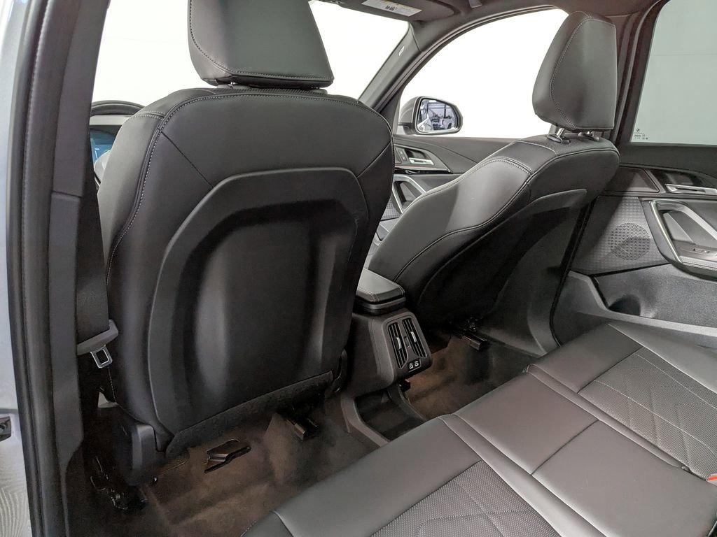 Used 2025 BMW X1 xDrive28i w/ Convenience Package image 43