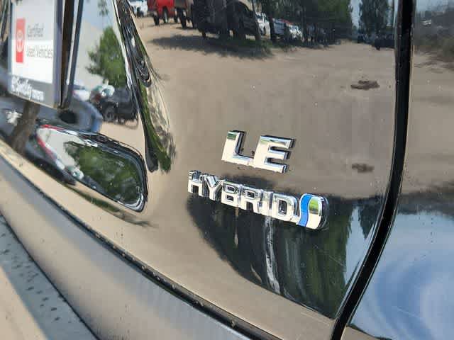 Certified 2024 Toyota RAV4 LE AWD/4WD image 11