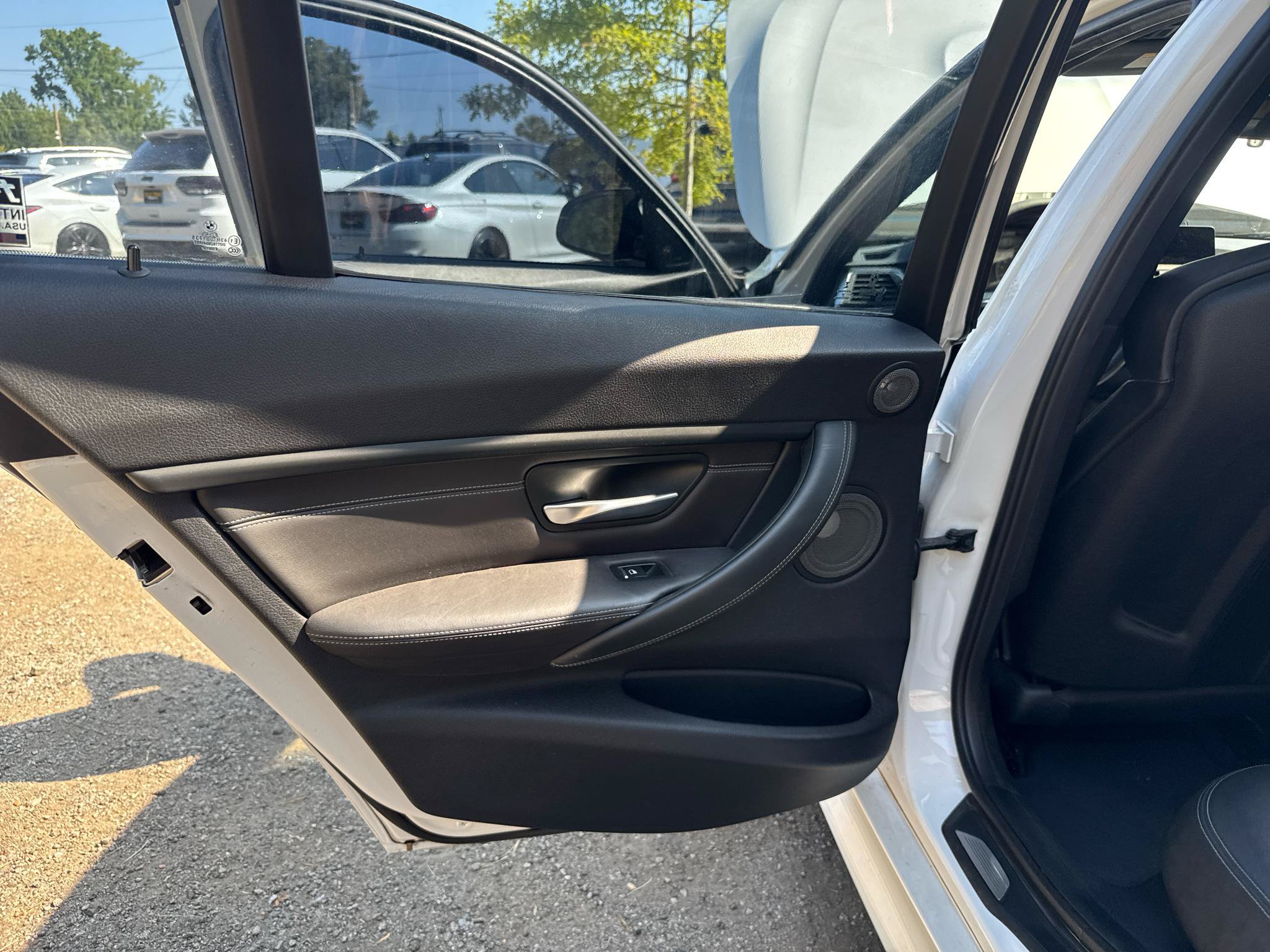 Used 2016 BMW M3 RWD image 19