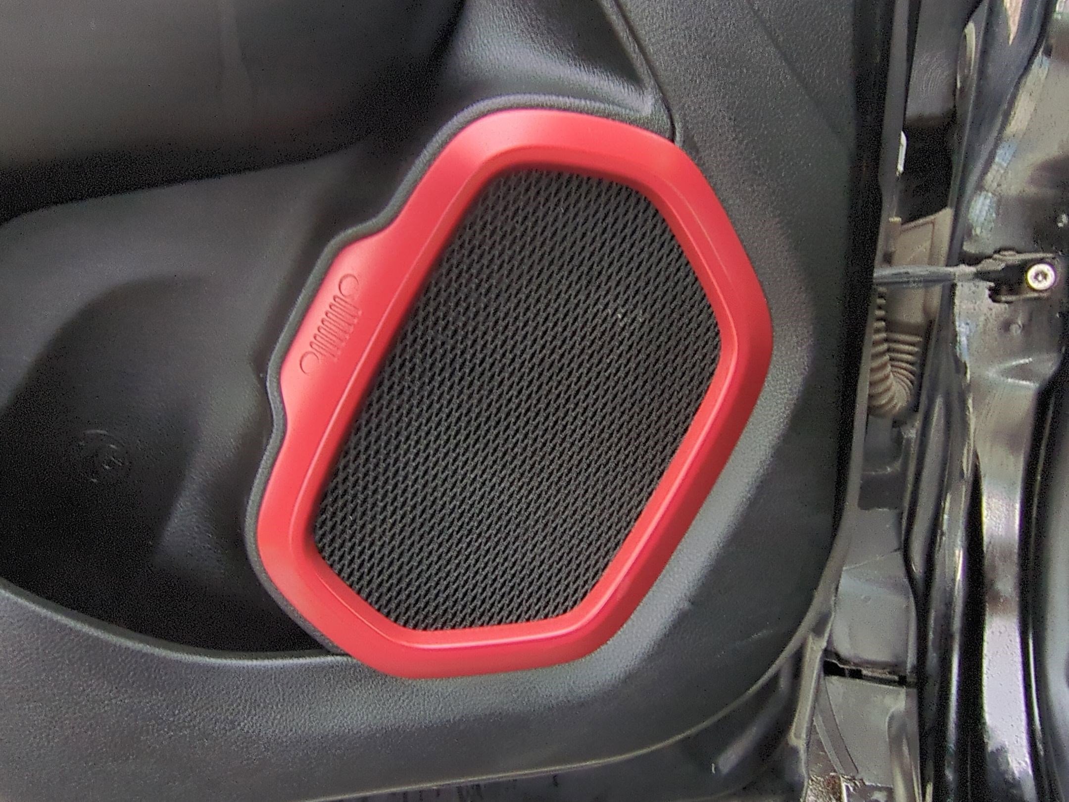 Used 2017 Jeep Renegade Trailhawk image 15