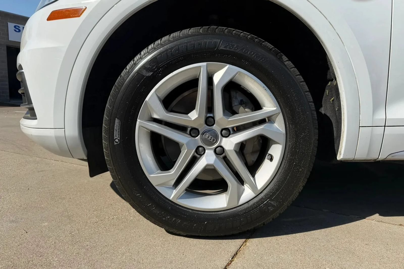 Used 2019 Audi Q5 2.0T Premium AWD/4WD image 54