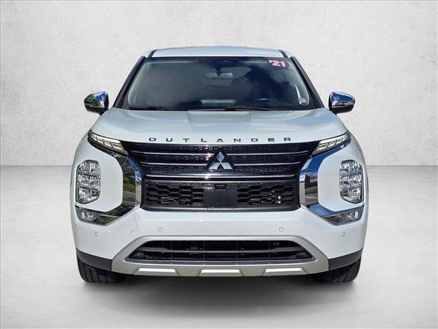 Used 2022 Mitsubishi Outlander SE FWD image 2
