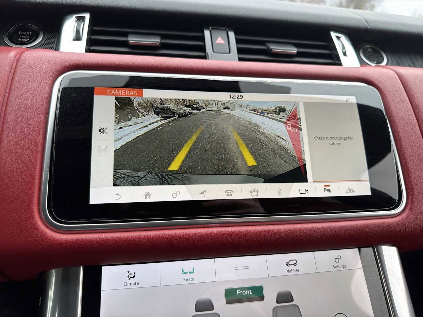 Used 2020 Land Rover Range Rover Sport HST image 29