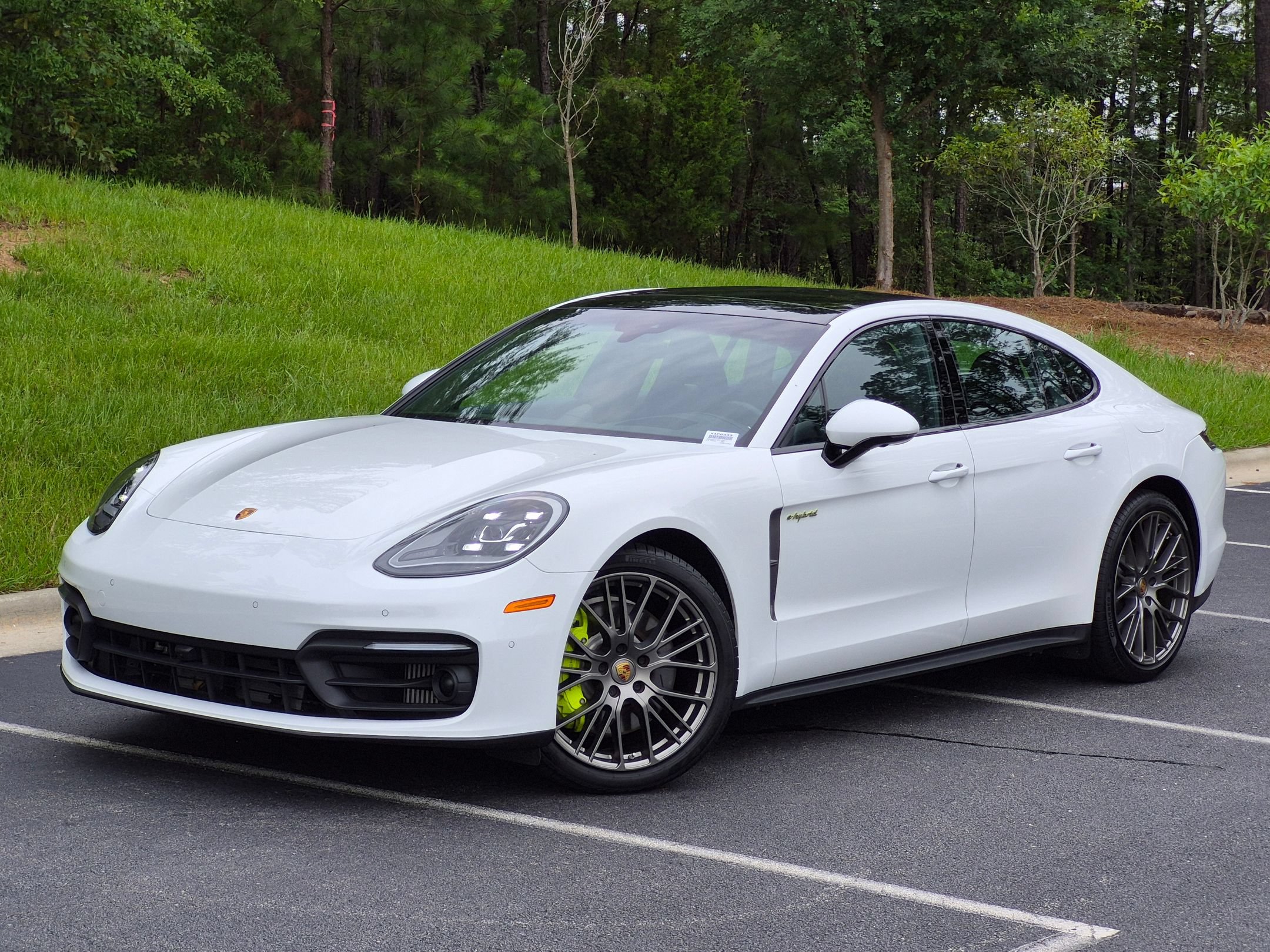Certified 2023 Porsche Panamera 4 Platinum Edition w/ Assistance Package AWD/4WD image 1
