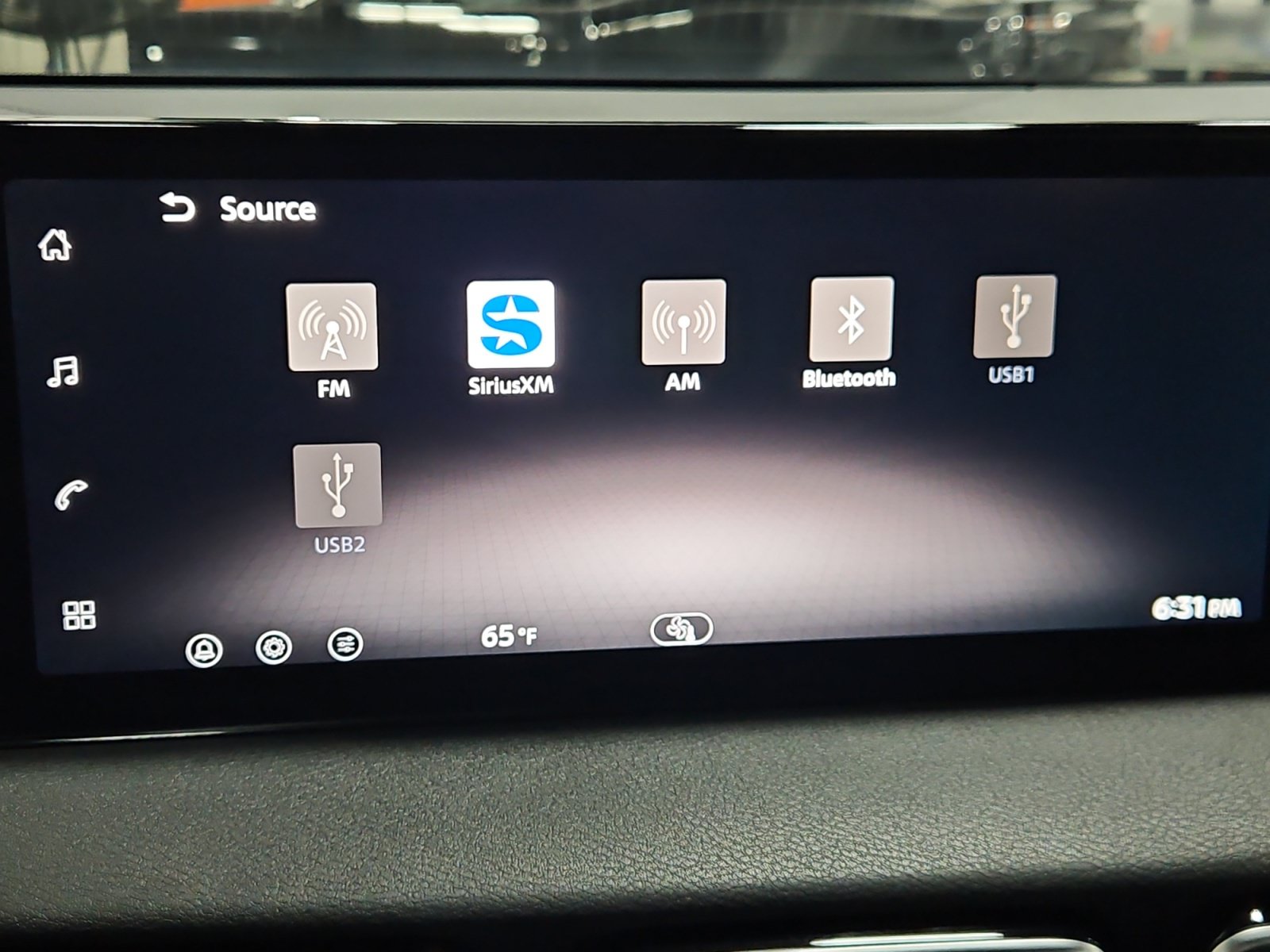 Used 2026 Nissan Sentra SV w/ Floor Mat Package FWD image 19