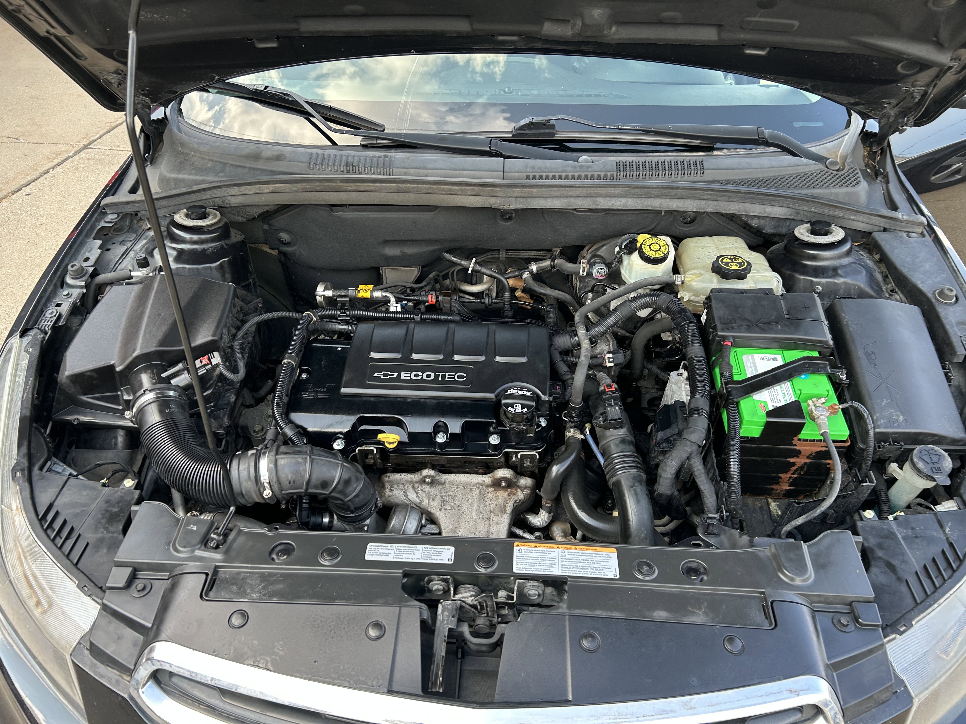 Used 2016 Chevrolet Cruze LT image 6