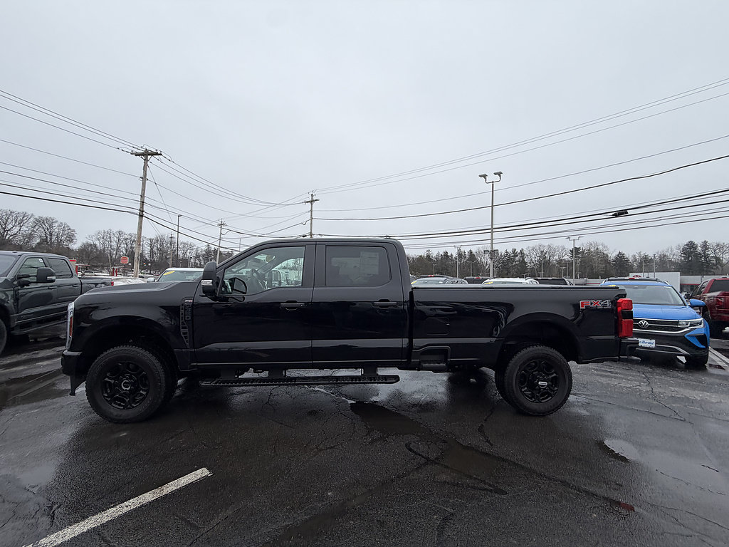 Certified 2023 Ford F250 Lariat w/ Lariat Ultimate Package AWD/4WD image 12