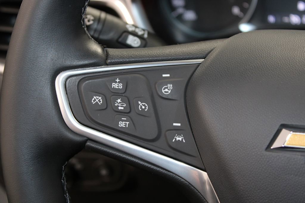 Used 2023 Chevrolet Equinox Premier FWD image 35