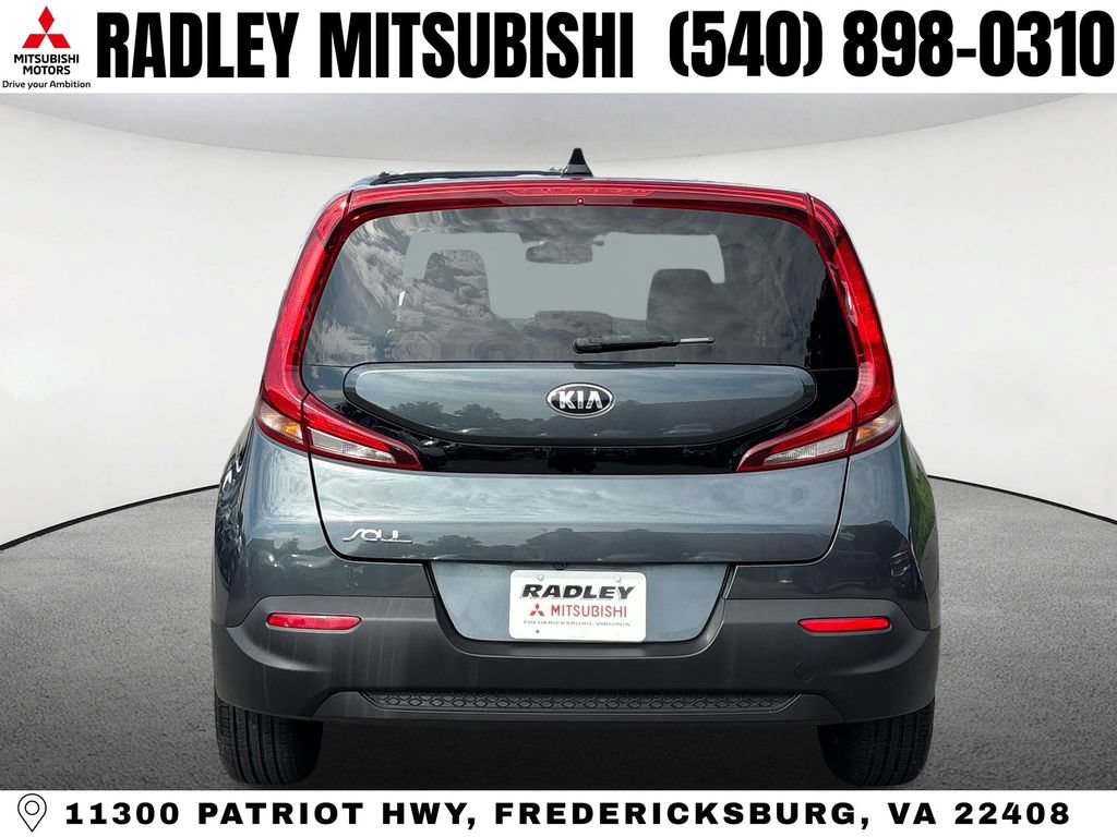 Used 2021 Kia Soul LX FWD image 18