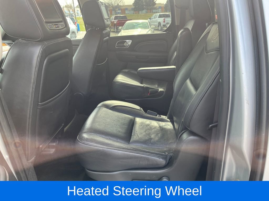 Used 2013 Cadillac Escalade ESV Platinum AWD/4WD image 29