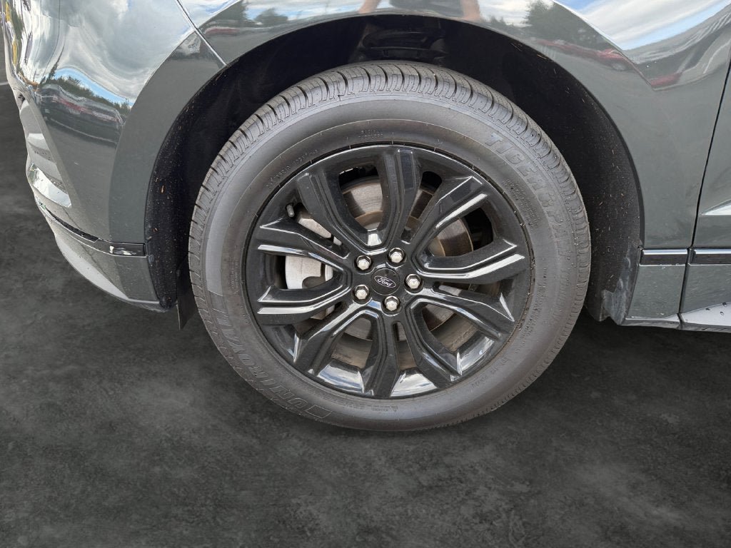 Used 2024 Ford Edge SE w/ Black Appearance Package AWD/4WD image 5