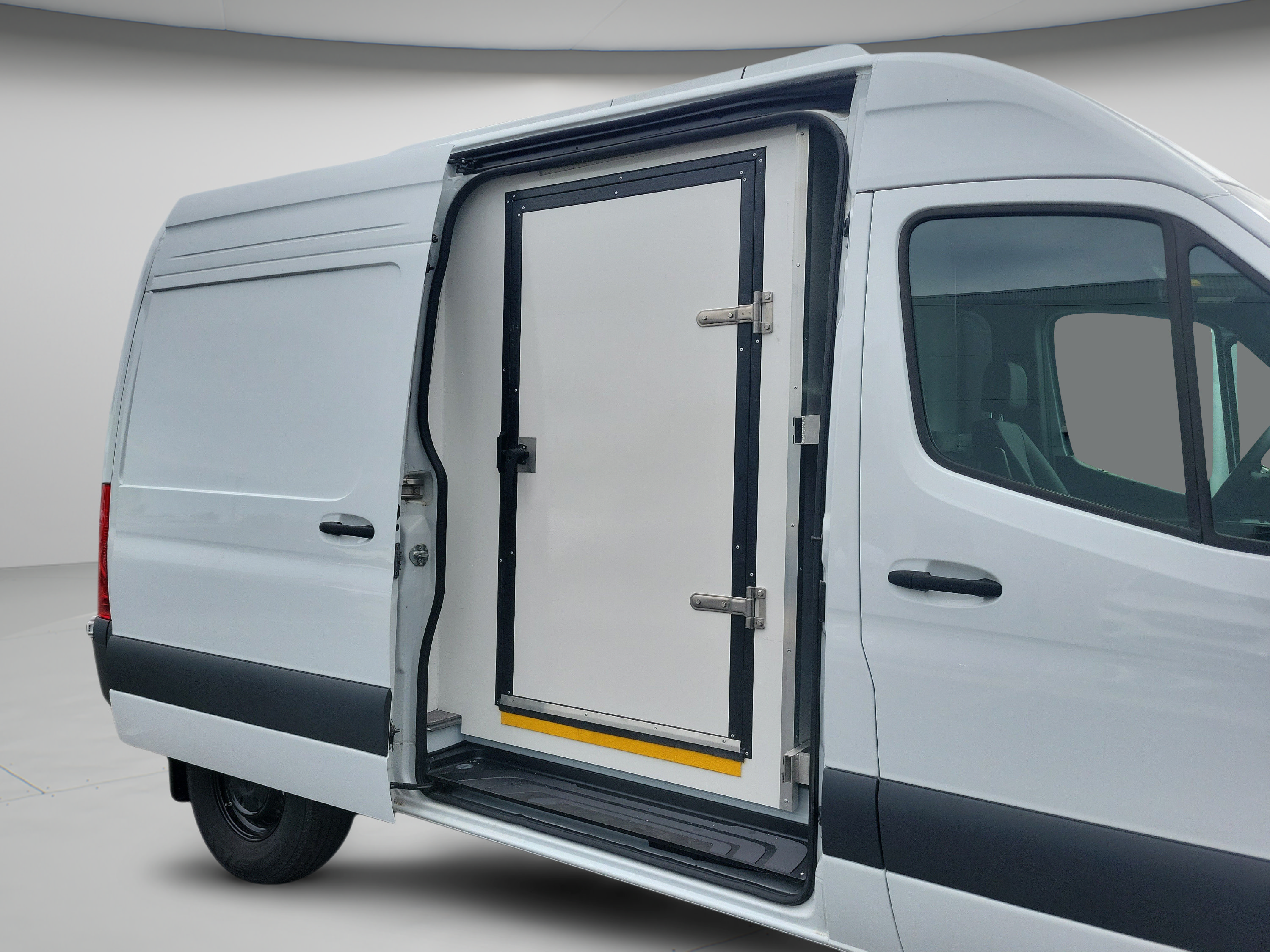 New 2025 Mercedes-Benz Sprinter 2500 image 31