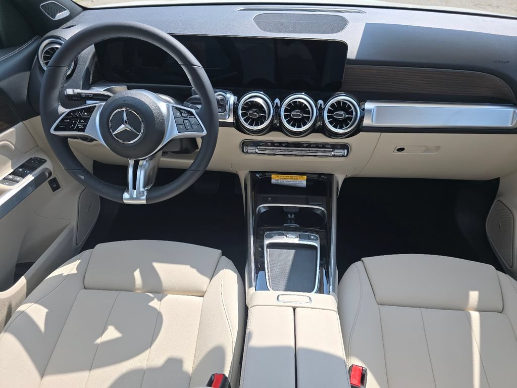 New 2026 Mercedes-Benz GLB 250 4MATIC image 22