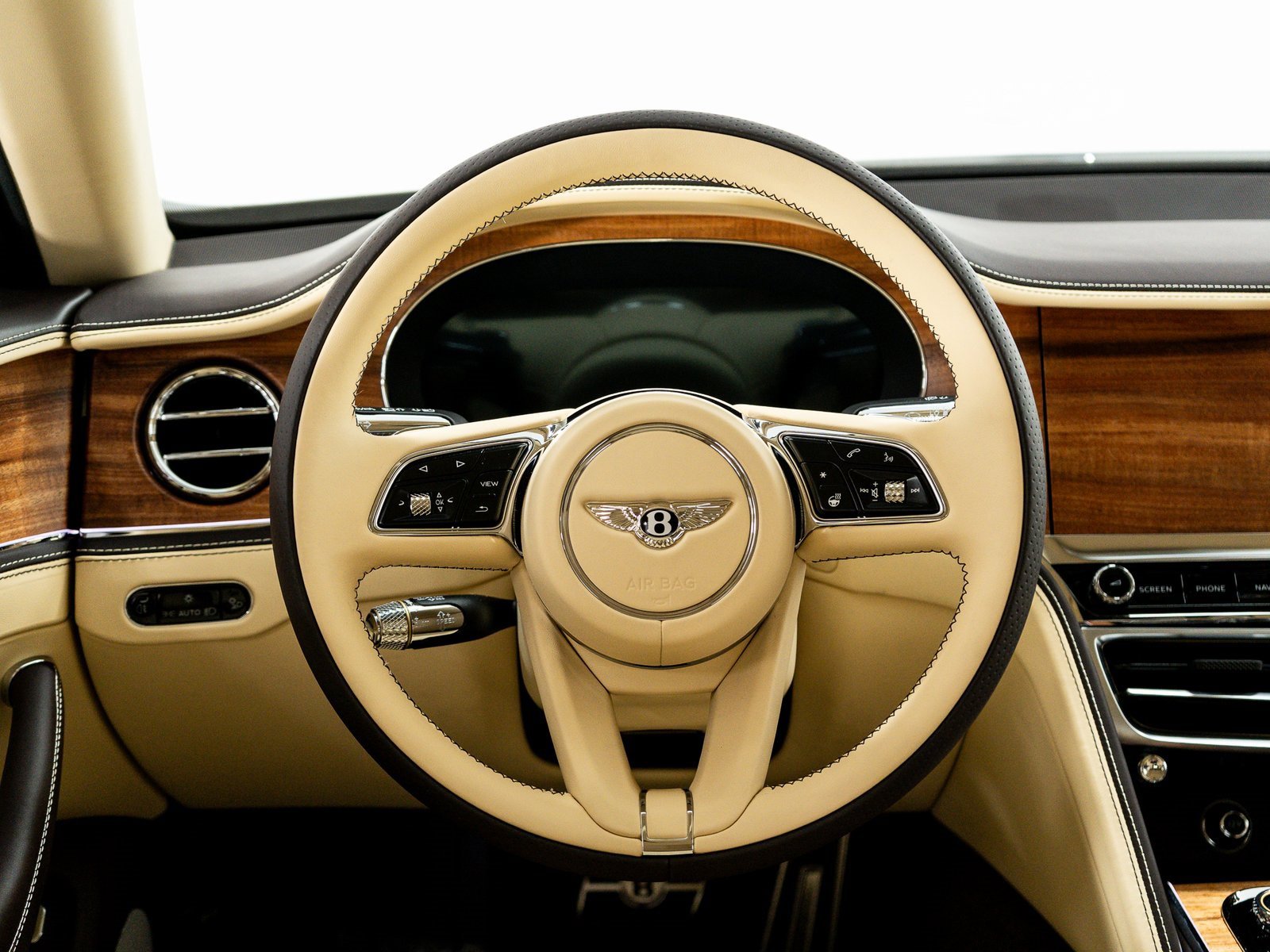 New 2025 Bentley Flying Spur Plug-In Hybrid image 52