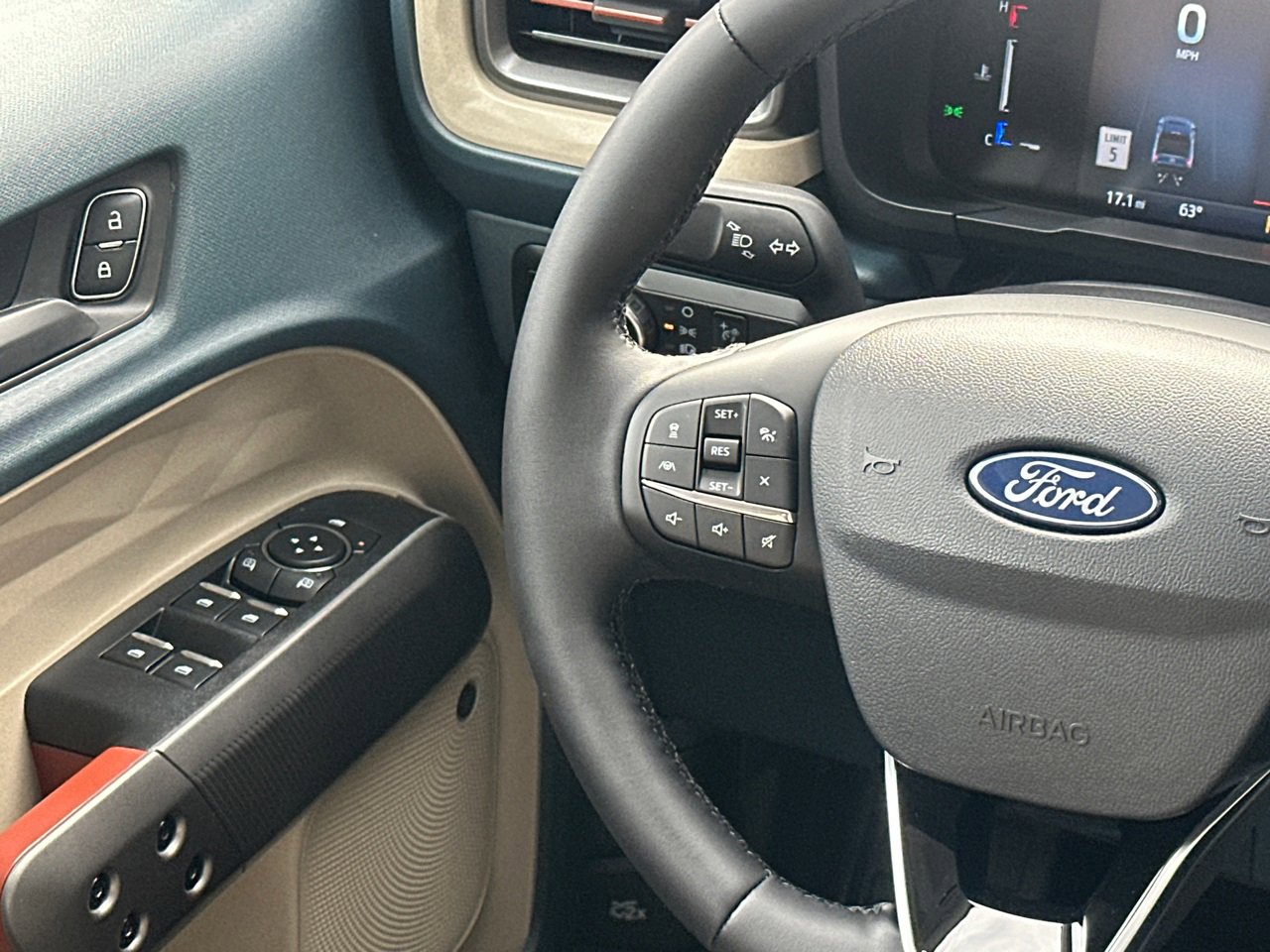 New 2025 Ford Maverick Lariat w/ 4K Tow Package image 20