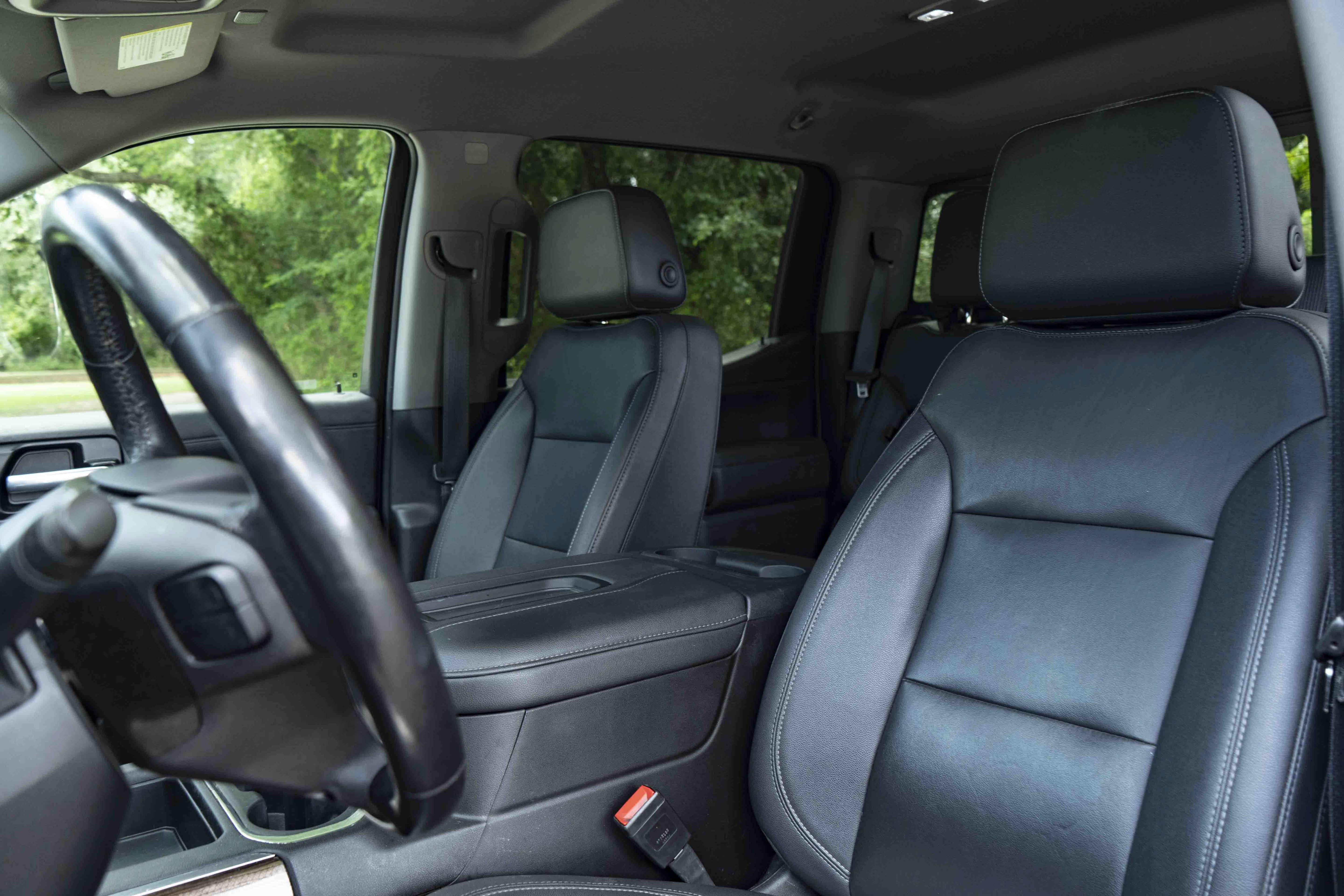Used 2021 Chevrolet Silverado 1500 LT Trail Boss w/ Convenience Package II AWD/4WD image 17
