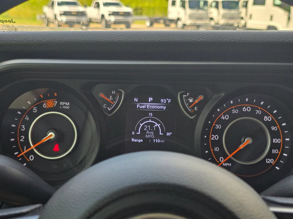Used 2024 Jeep Wrangler Unlimited Sport AWD/4WD image 26