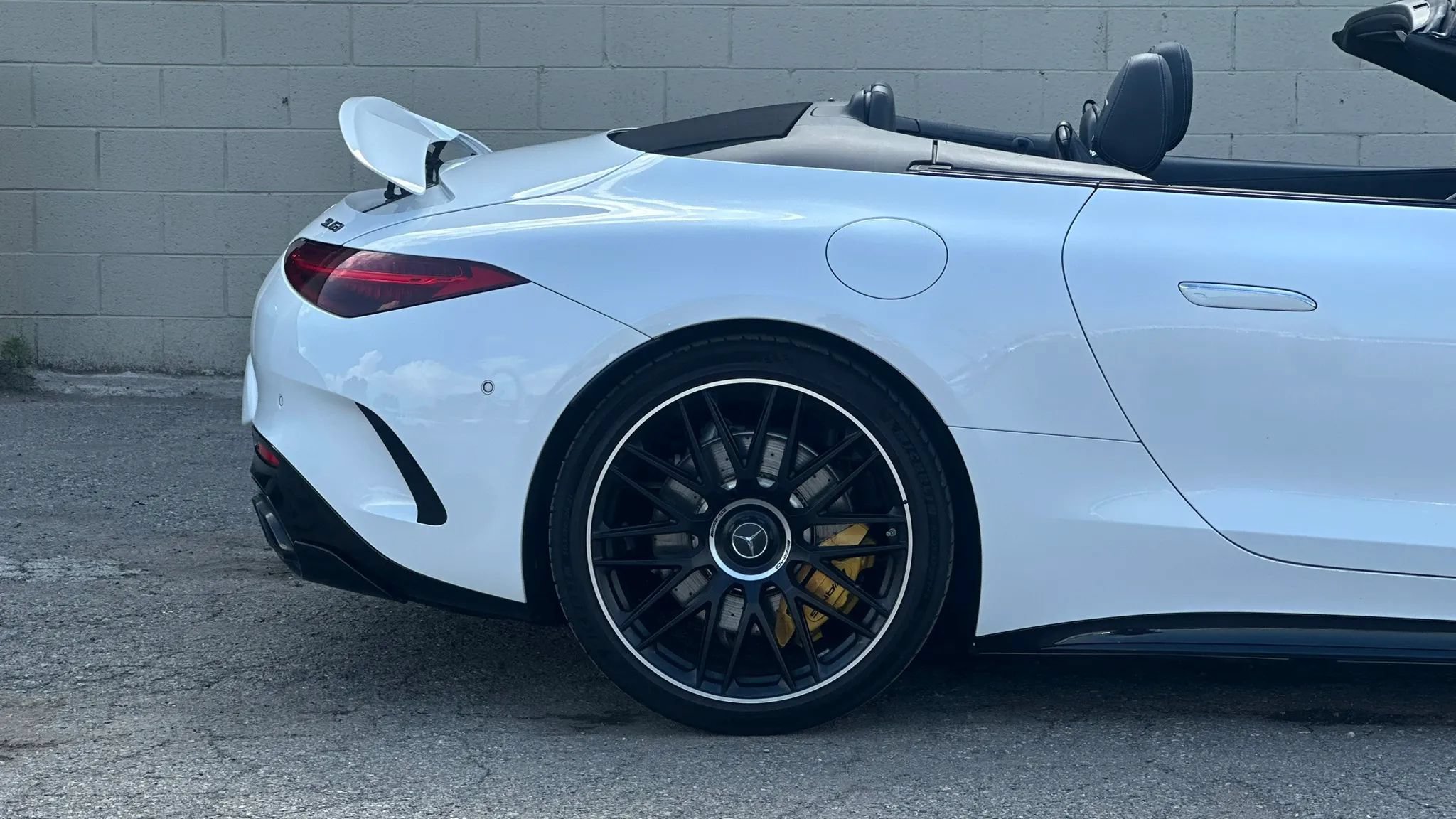 Used 2022 Mercedes-Benz SL 63 AMG 4MATIC image 36